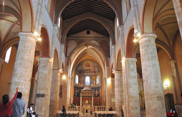 Anagni, interno del Duomo