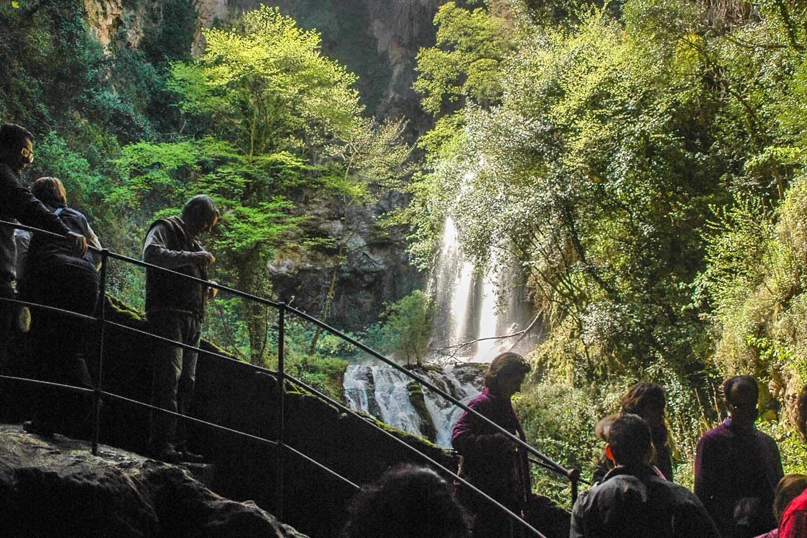 Le cascate dentro Villa Gregoriana